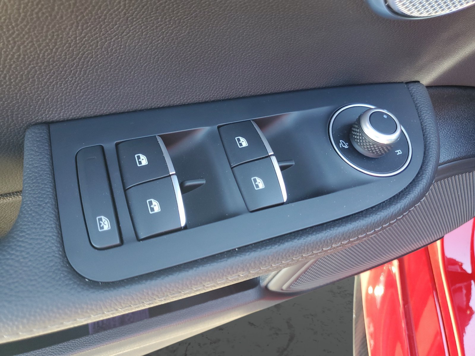 Used 2024 Alfa Romeo Giulia Quadrifoglio w/ Active Assist Plus Package RWD image 21