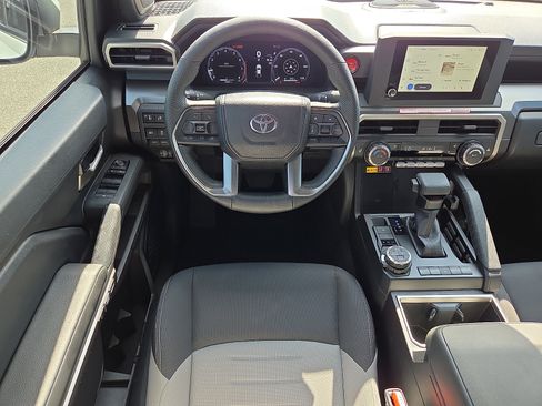 Used 2024 Toyota Tacoma TRD Off-Road w/ TRD Off Road Upgrade Package AWD/4WD image 11