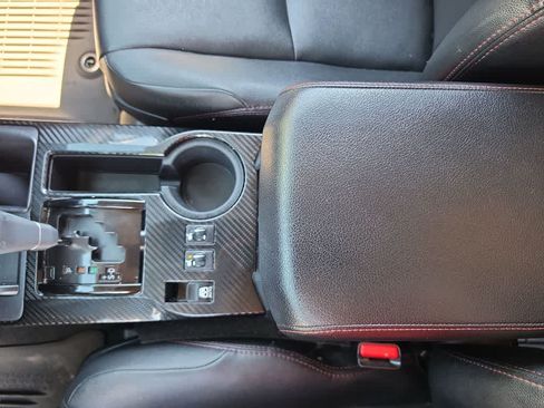 Used 2021 Toyota 4Runner TRD Off-Road Premium AWD/4WD image 21