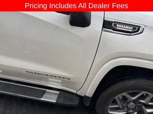 Used 2024 GMC Sierra 1500 SLT w/ SLT Premium Plus Package AWD/4WD image 16