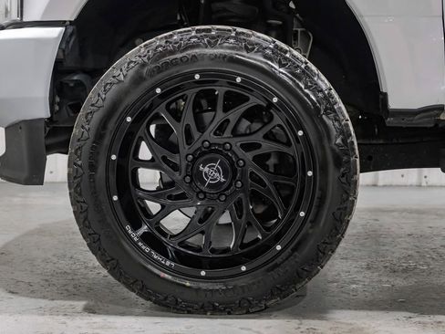 Used 2020 Ford F250 Lariat w/ Chrome Package image 62