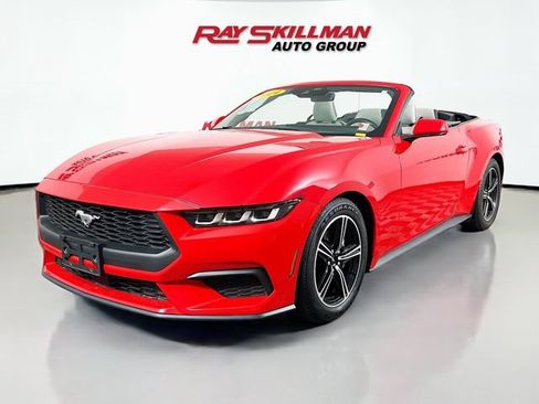 Used 2024 Ford Mustang Premium RWD image 40