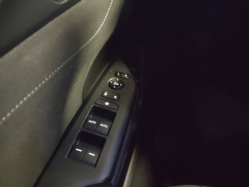 Used 2019 Honda Civic EX image 27