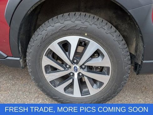 Used 2023 Subaru Outback Premium image 7