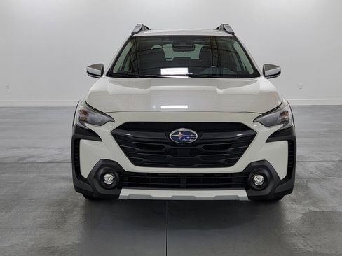 Used 2025 Subaru Outback Touring w/ Tech Package 3 image 3