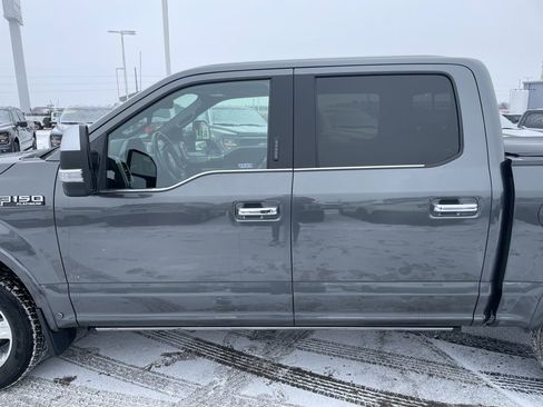 Used 2019 Ford F150 Platinum w/ Equipment Group 701A Luxury image 39