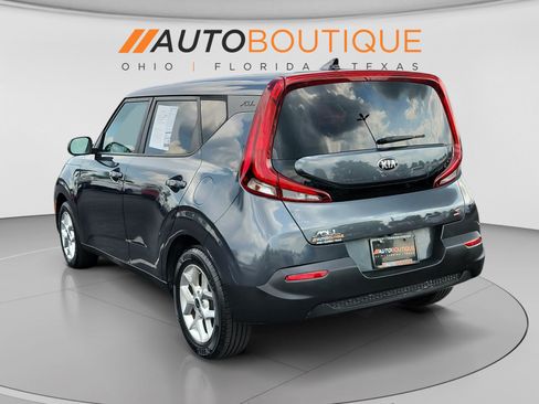 Used 2021 Kia Soul S FWD image 3