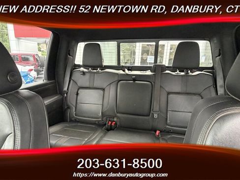 Used 2022 Chevrolet Silverado 3500 High Country AWD/4WD image 25