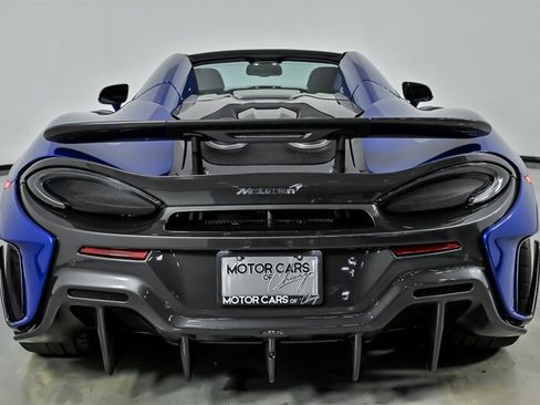 Used 2020 McLaren 600LT Spider RWD image 10