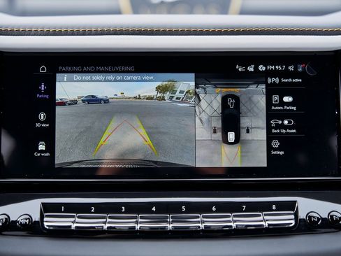 Used 2026 Rolls-Royce Cullinan Base image 83