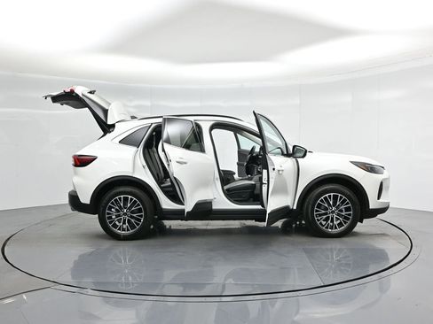 New 2025 Ford Escape Base w/ PHEV Premium Package image 4