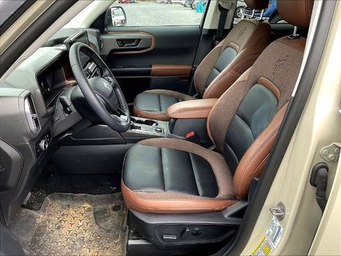 Certified 2025 Ford Bronco Sport Outer Banks w/ Outer Banks Tech Package+ AWD/4WD image 7