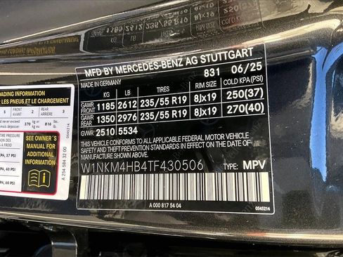 Used 2026 Mercedes-Benz GLC 300 4MATIC image 24