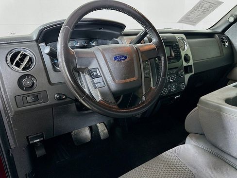 Used 2014 Ford F150 XLT w/ Equipment Group 302A Luxury AWD/4WD image 9