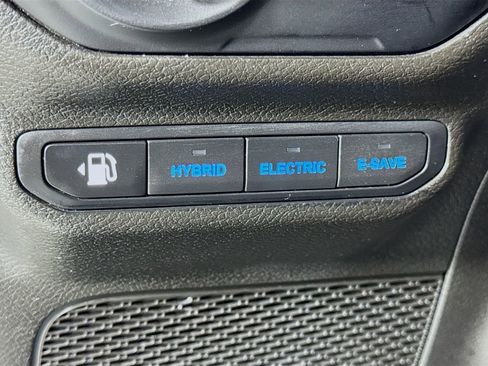 Used 2023 Jeep Wrangler Unlimited w/ Cold Weather Group AWD/4WD image 18