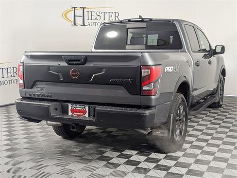 Used 2023 Nissan Titan PRO-4X w/ Pro-4x Convenience Package image 7
