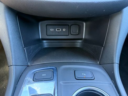 Used 2024 Chevrolet Equinox LT image 27