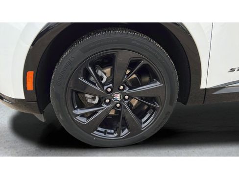 Certified 2025 Buick Envision Sport Touring image 34