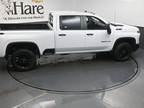 New 2026 Chevrolet Silverado 2500 LT w/ Trail Boss Package AWD/4WD image 17