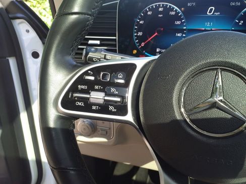 Used 2021 Mercedes-Benz GLE 350 image 24
