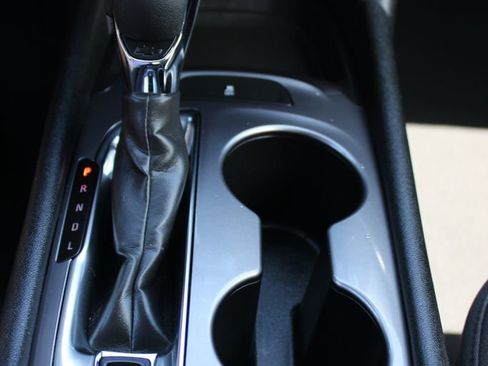 Used 2023 Chevrolet Malibu LS FWD image 36