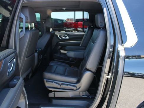 Used 2022 Chevrolet Suburban High Country w/ Max Trailering Package RWD image 16