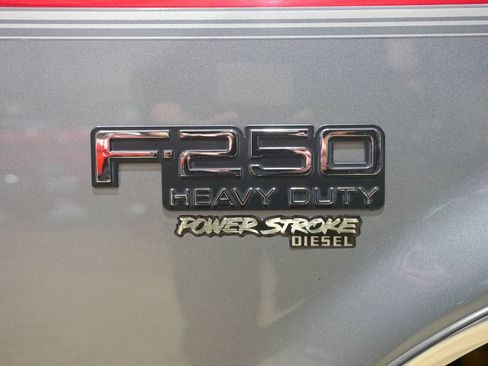Used 1997 Ford F250 2WD Regular Cab Heavy Duty image 25