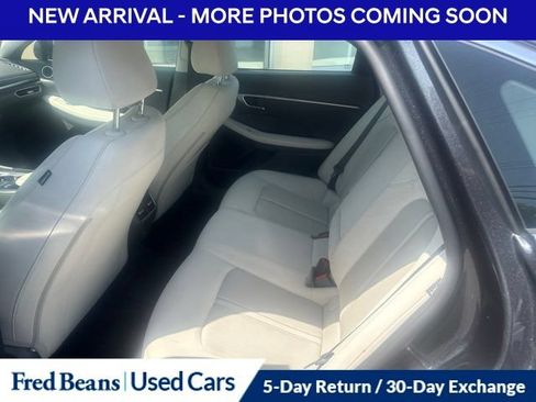 Used 2023 Hyundai Sonata SEL w/ Convenience Package FWD image 9