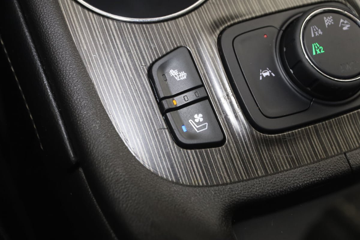 Used 2023 GMC Acadia SLT w/ Elevation Edition AWD/4WD image 8