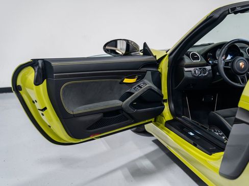 Used 2025 Porsche 718 Boxster Spyder RS image 29