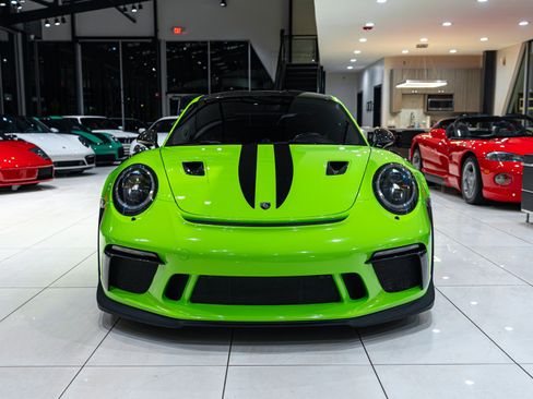 Used 2019 Porsche 911 GT3 RS image 6