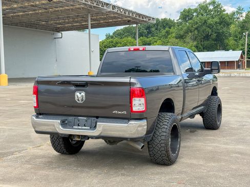 Used 2024 RAM 2500 Tradesman w/ Chrome Appearance Group AWD/4WD image 8