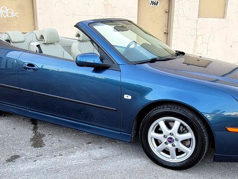 Used 2004 Saab 9-3 Aero image 13