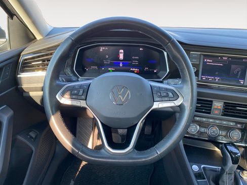 Used 2024 Volkswagen Jetta SE w/ Panoramic Sunroof Package FWD image 14