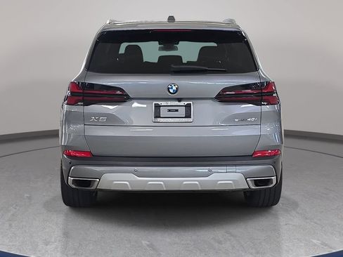 Used 2024 BMW X5 sDrive40i w/ Parking Assistance Package RWD image 8