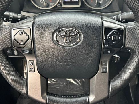 Used 2023 Toyota Tacoma TRD Sport w/ Black Out Package (TMS) AWD/4WD image 8