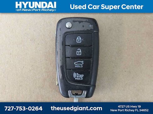 Used 2020 Hyundai Accent SE FWD image 28