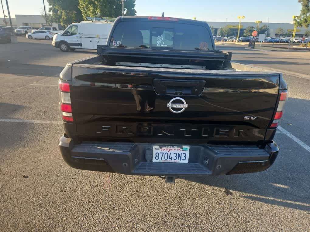 Used 2022 Nissan Frontier SV RWD image 7