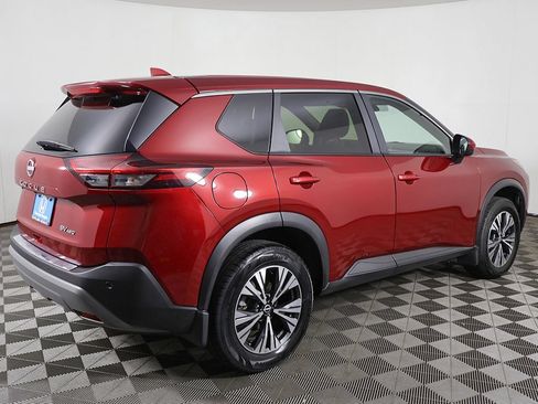 Used 2023 Nissan Rogue SV AWD/4WD image 8