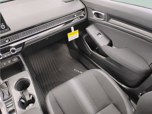 New 2026 Honda Civic Sport image 17
