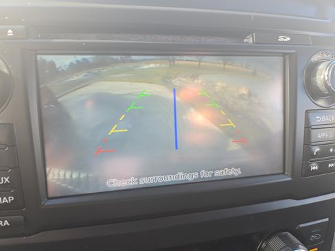 Used 2017 Nissan Titan PRO-4X image 28