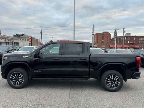 Certified 2025 GMC Sierra 1500 AT4 w/ AT4 Premium Package image 2