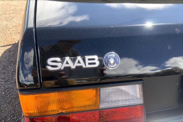 Used 1988 Saab 900 Turbo FWD image 8