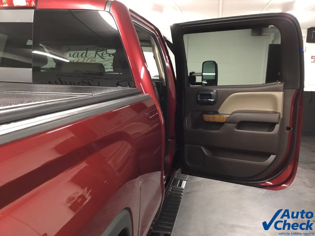 Used 2015 GMC Sierra 2500 SLT w/ Suspension Package, Off-Road AWD/4WD image 40
