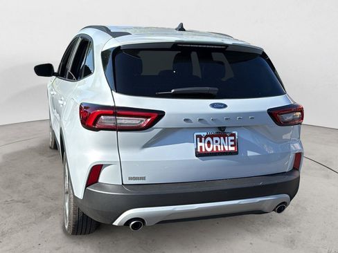 Used 2025 Ford Escape ST-Line FWD image 4