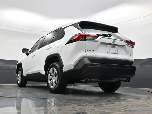 Used 2025 Toyota RAV4 LE FWD image 28