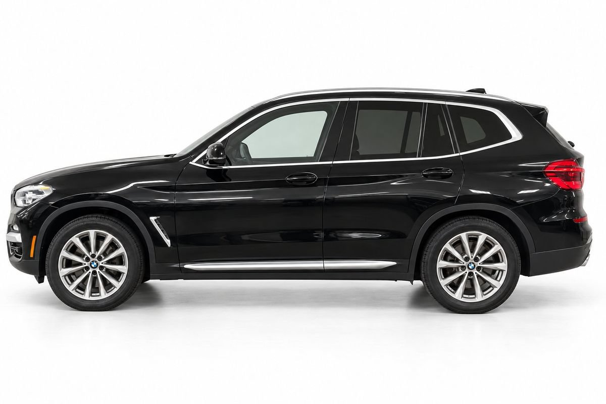 Used 2018 BMW X3 xDrive30i AWD/4WD image 3