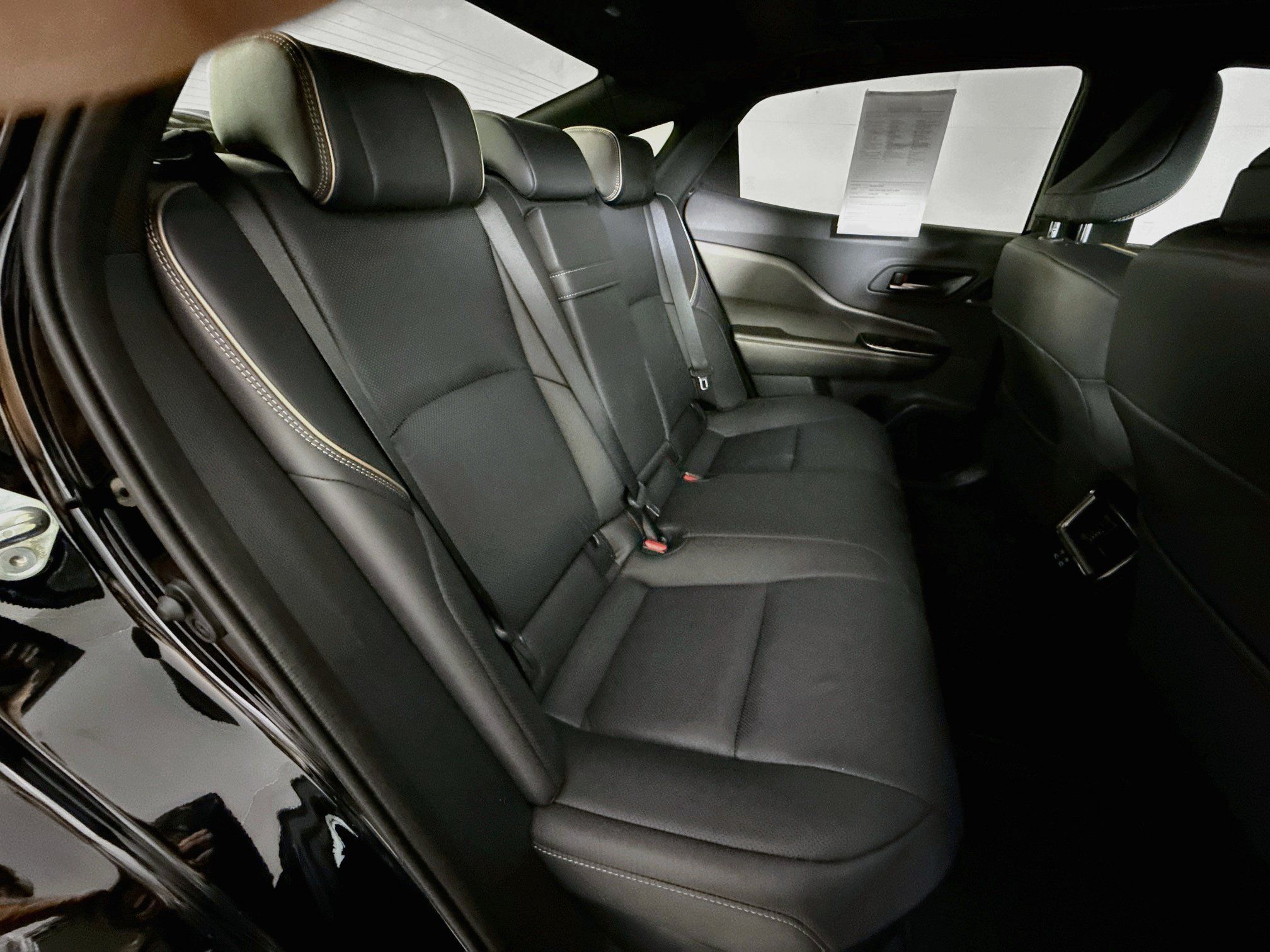 Used 2026 Toyota Crown AWD/4WD image 35