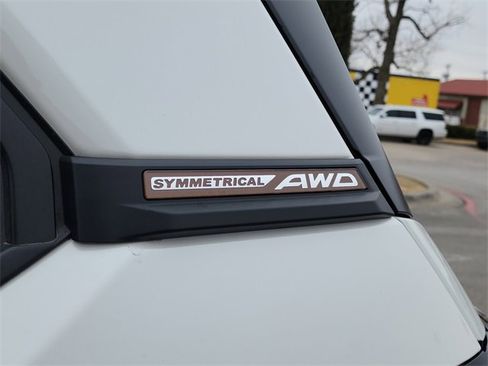 Used 2025 Subaru Forester Sport image 10