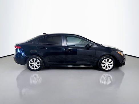 Used 2023 Toyota Corolla LE FWD image 11